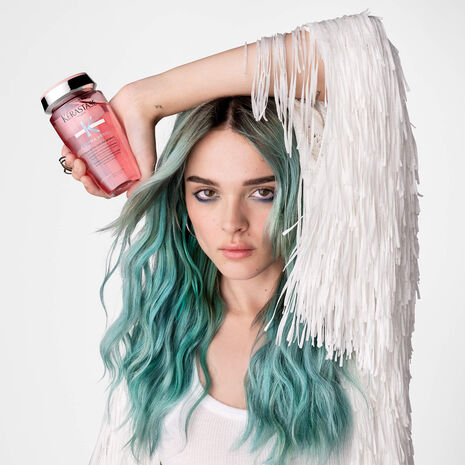 Kerastase Chroma Absolu Bain Riche Chroma Respect Shampoo for medium to thick hair (Sulphate-Free) 250ml