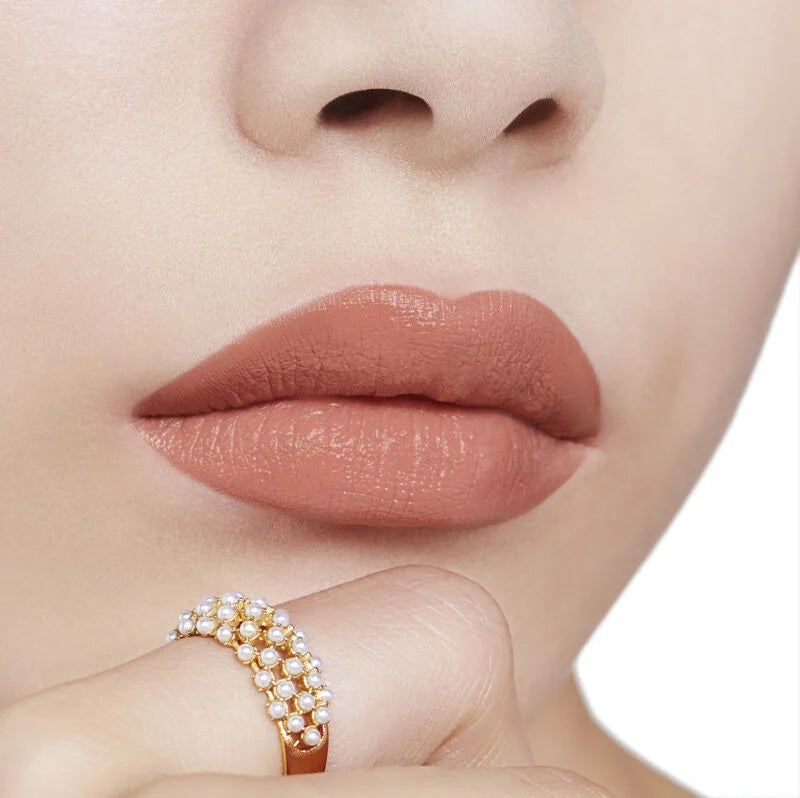 DIOR Rouge Dior 100 Nude Look satiny finish - 3.5 g