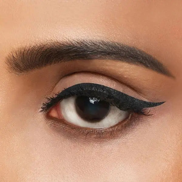 Colorbar All-Matte Eyeliner 001 Matte Black (2.5 ml)