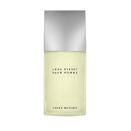 ISSEY MIYAKE L'Eau D'Issey Pour Homme Eau De Toilette (200ml)