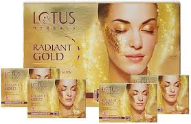 Lotus Herbals Radiant Gold Cellular Glow Facial Kit (37g)
